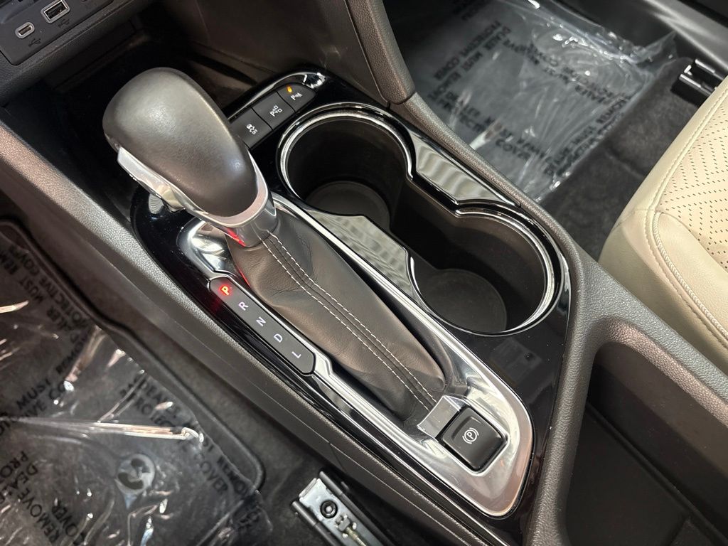 Thumbnail: 2022 Buick Encore GX - 34