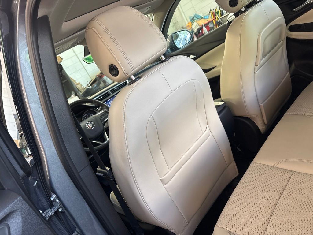 Thumbnail: 2022 Buick Encore GX - 10