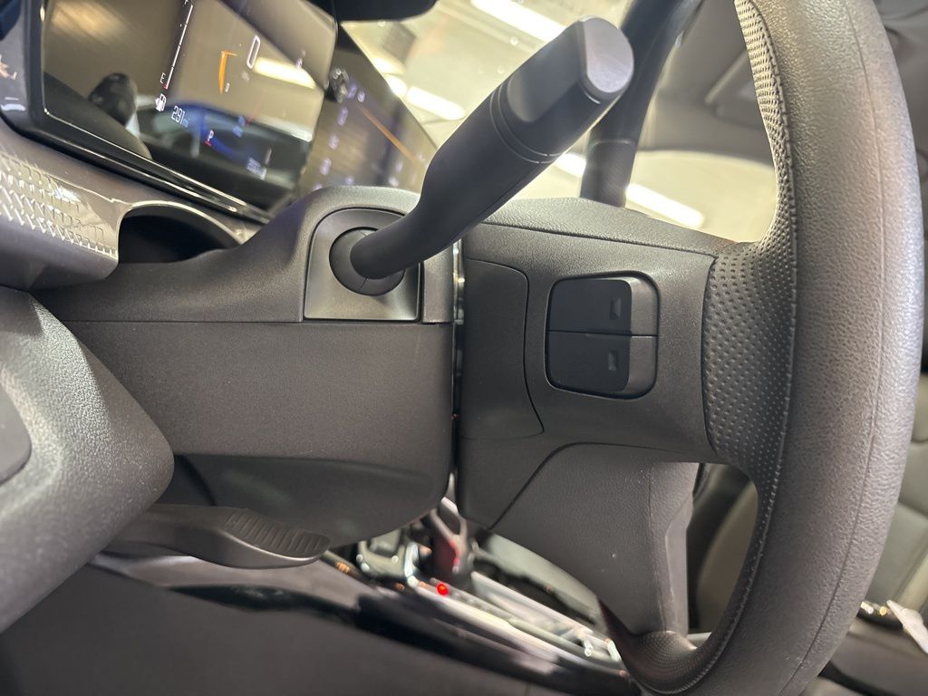 Thumbnail: 2025 Chevrolet Trax - 10
