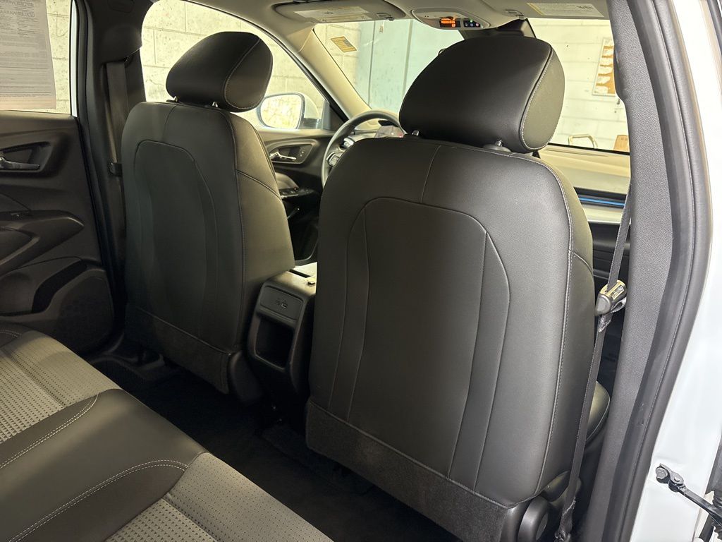 Thumbnail: 2025 Chevrolet Trax - 37