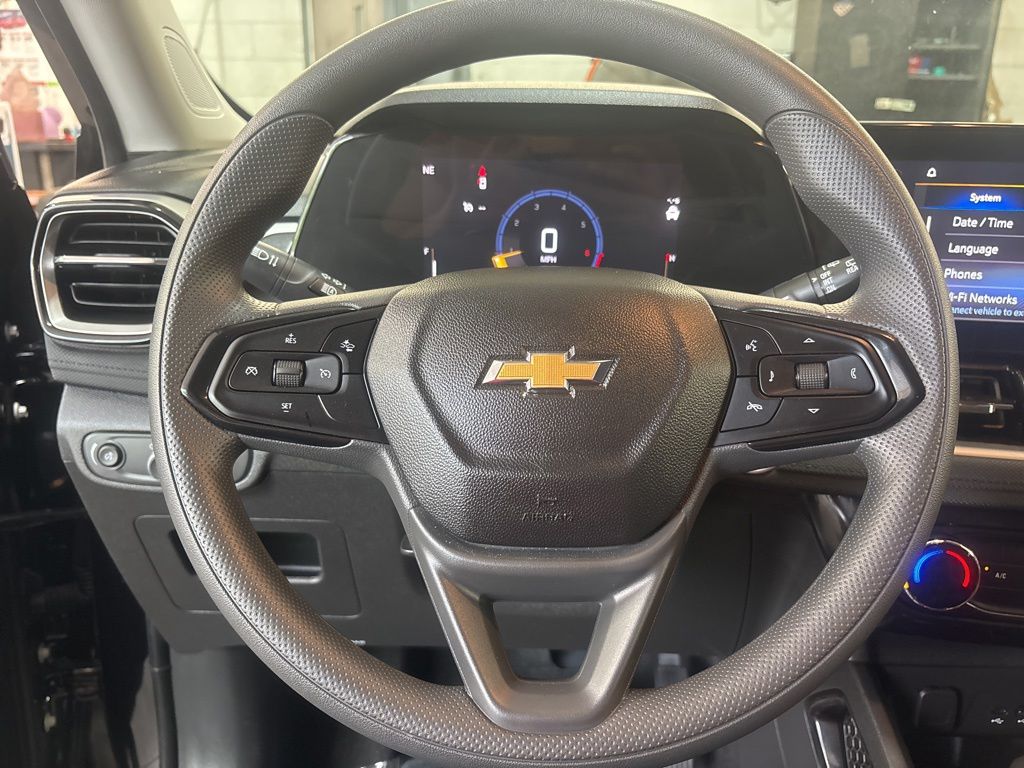 Thumbnail: 2026 Chevrolet TrailBlazer - 7