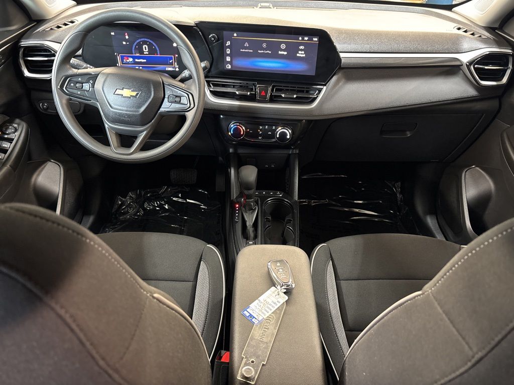 Thumbnail: 2026 Chevrolet TrailBlazer - 11