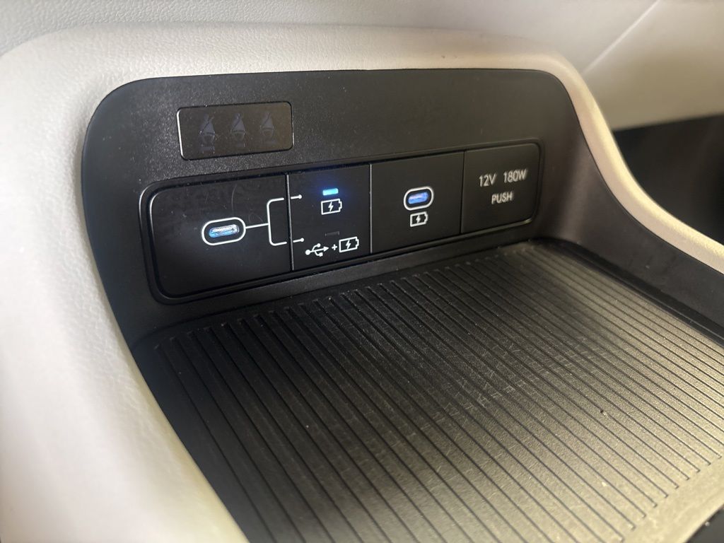 Thumbnail: 2024 Hyundai Kona - 29