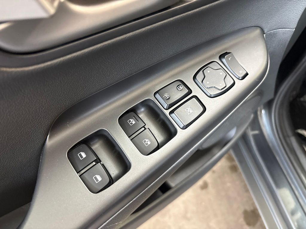 Thumbnail: 2019 Hyundai Kona - 22