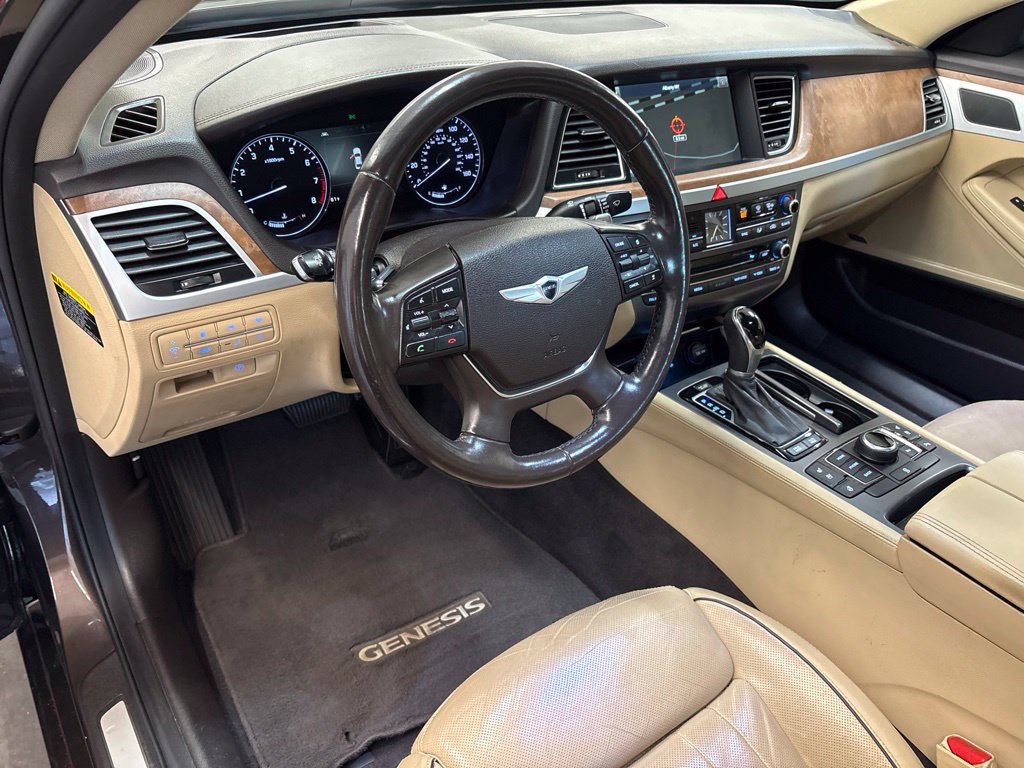 Thumbnail: 2015 Hyundai Genesis - 2