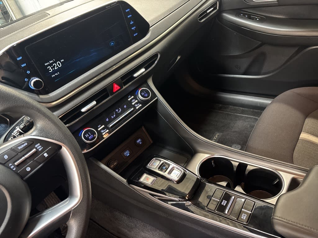 Thumbnail: 2023 Hyundai Sonata - 24