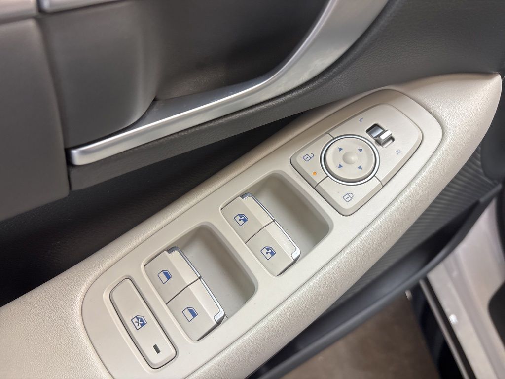 Thumbnail: 2024 Hyundai Sonata - 18