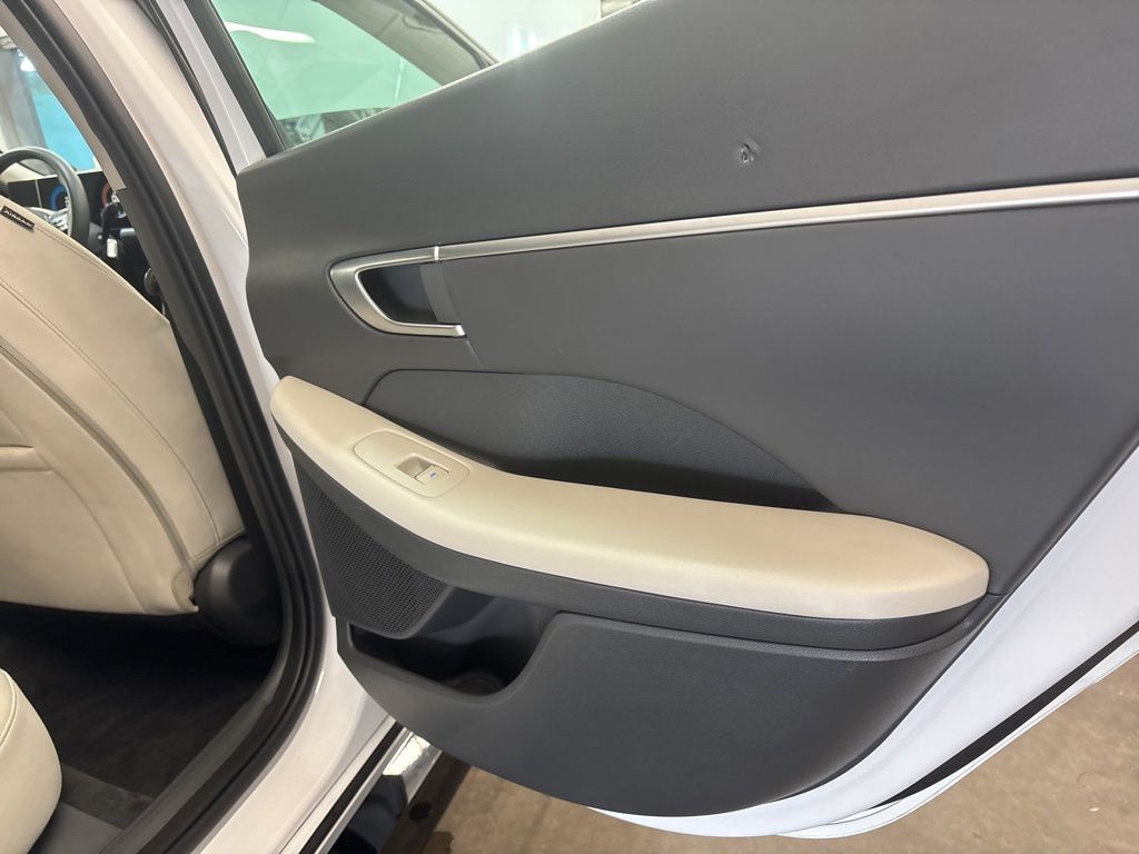 Thumbnail: 2024 Hyundai Sonata - 29