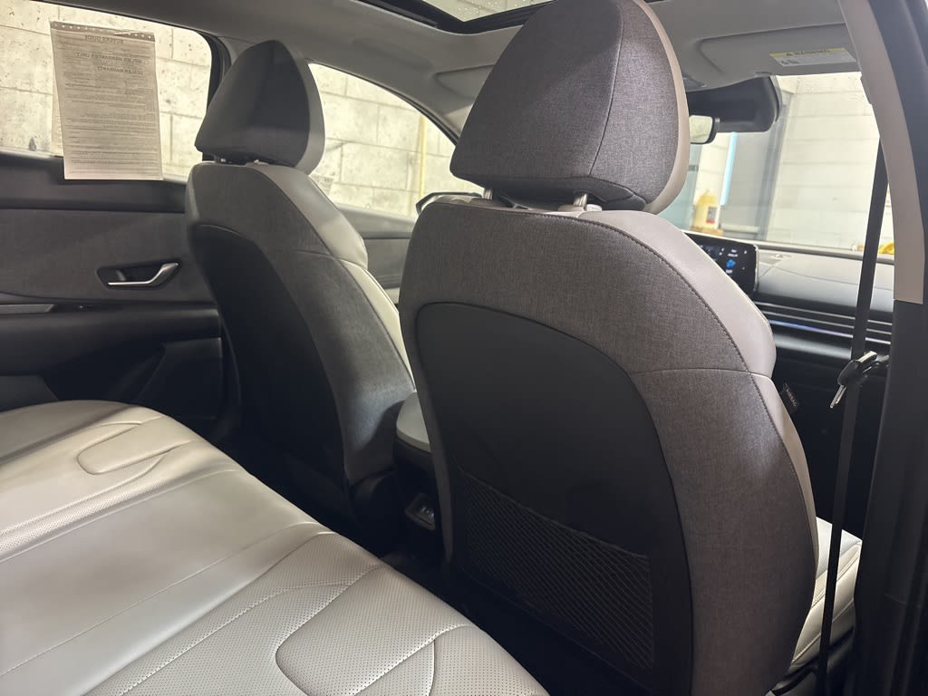 Thumbnail: 2024 Hyundai Elantra - 37