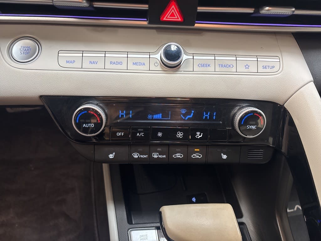 Thumbnail: 2024 Hyundai Elantra - 27