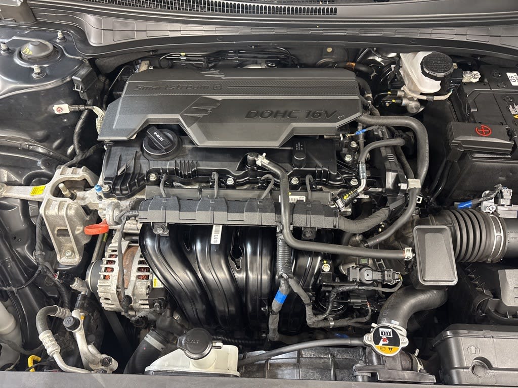 Thumbnail: 2024 Hyundai Elantra - 7