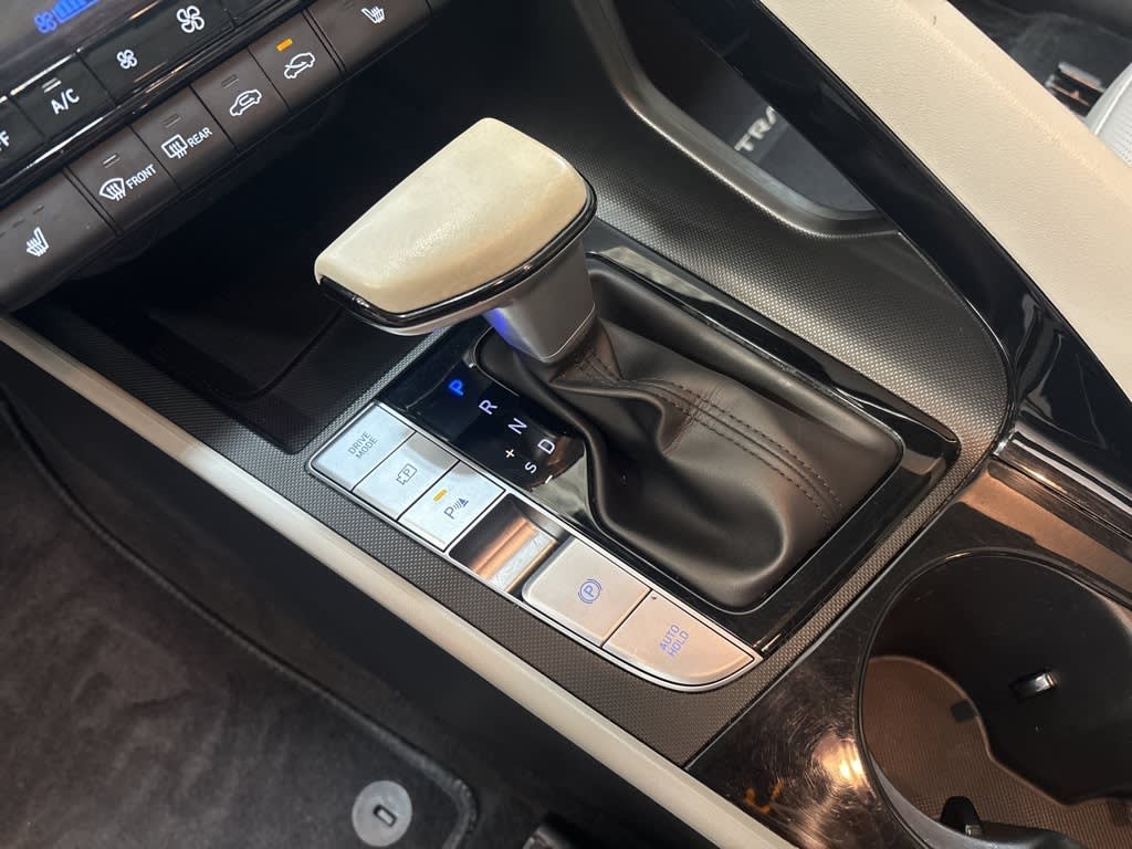 Thumbnail: 2024 Hyundai Elantra - 28