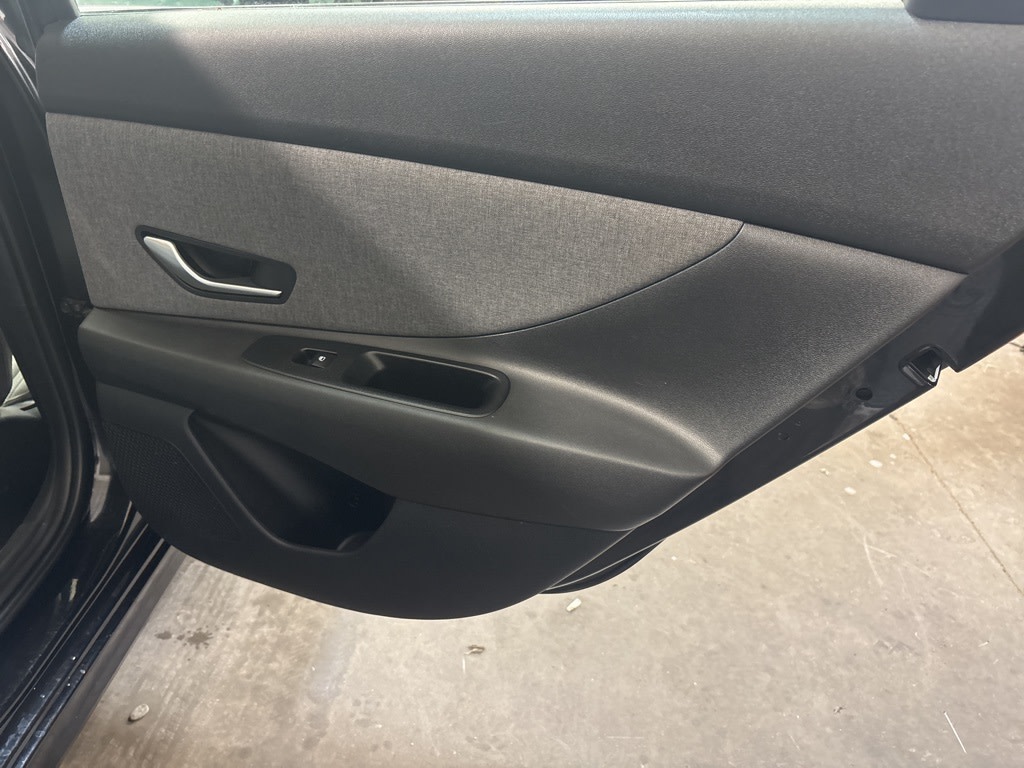 Thumbnail: 2024 Hyundai Elantra - 35