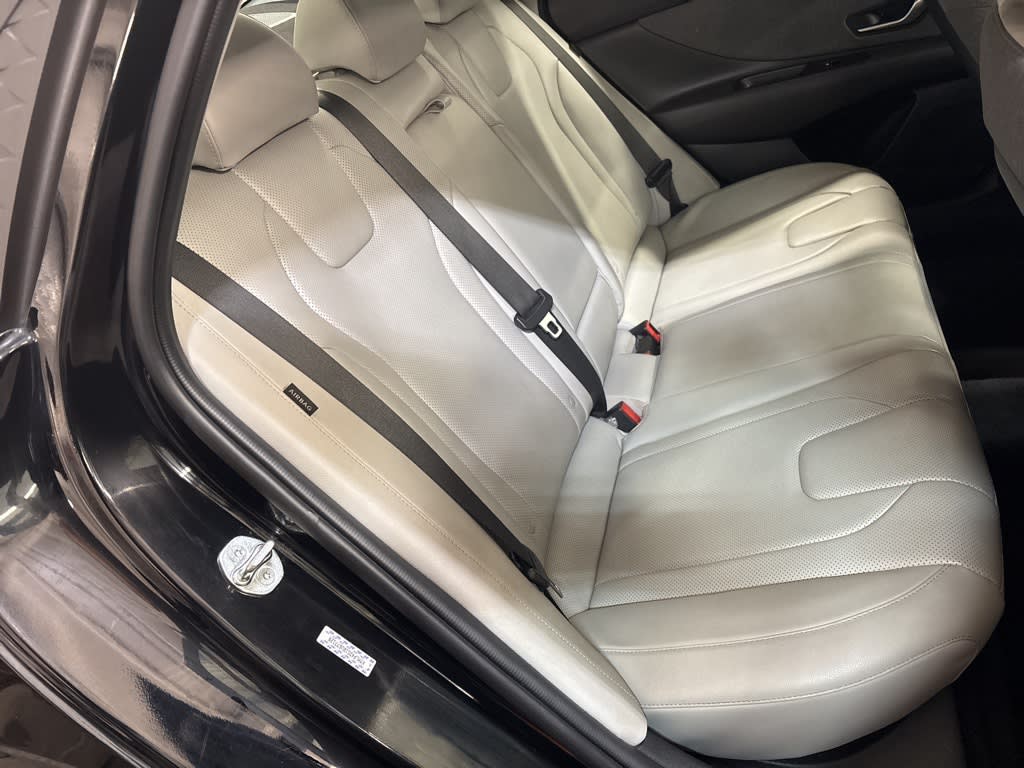 Thumbnail: 2024 Hyundai Elantra - 10