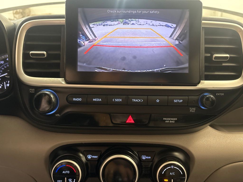Thumbnail: 2022 Hyundai Venue - 29