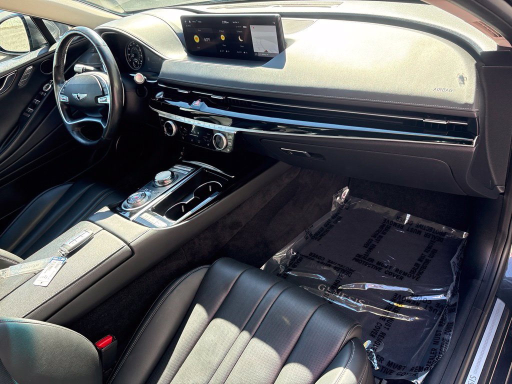 Thumbnail: 2023 Genesis G80 - 13
