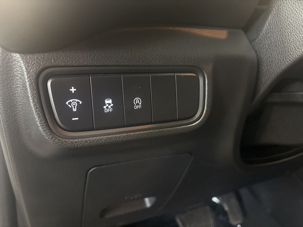 Thumbnail: 2024 Kia Soul - 23