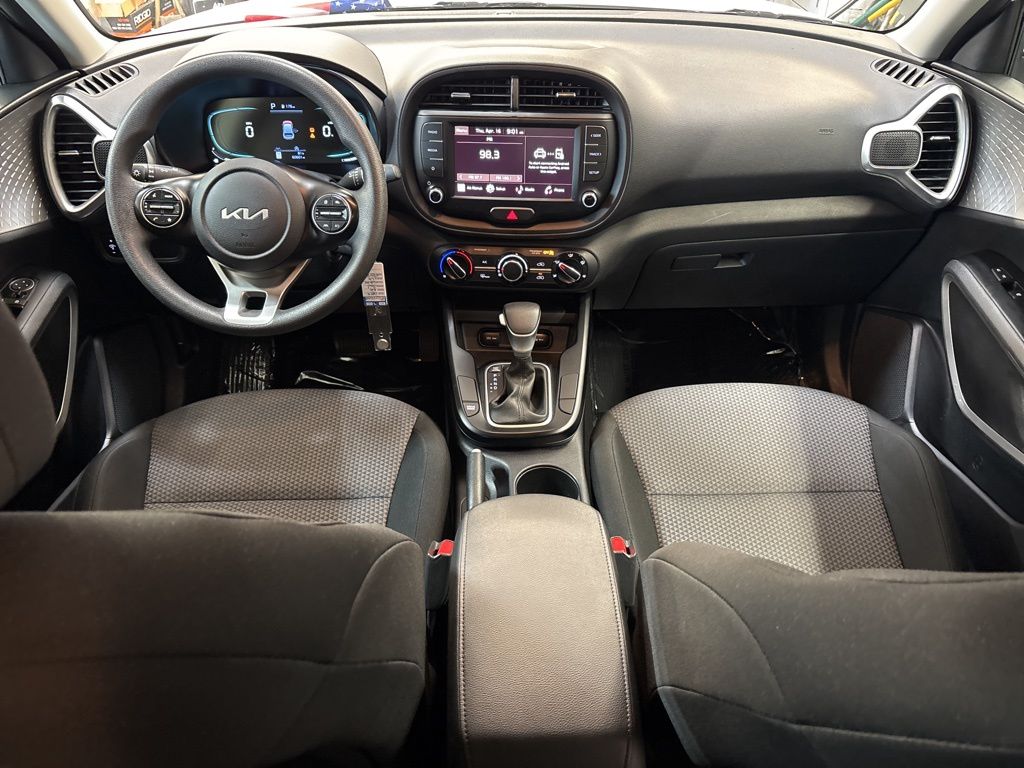 Thumbnail: 2024 Kia Soul - 10