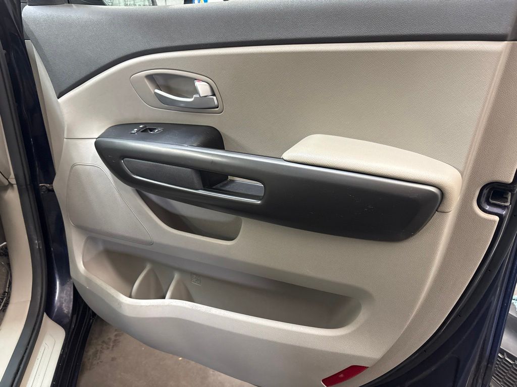 Thumbnail: 2018 Kia Sedona - 38