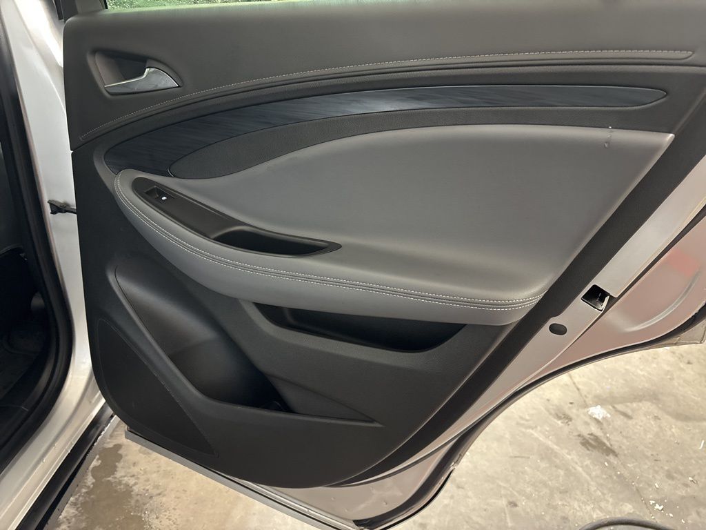 Thumbnail: 2019 Buick Envision - 41