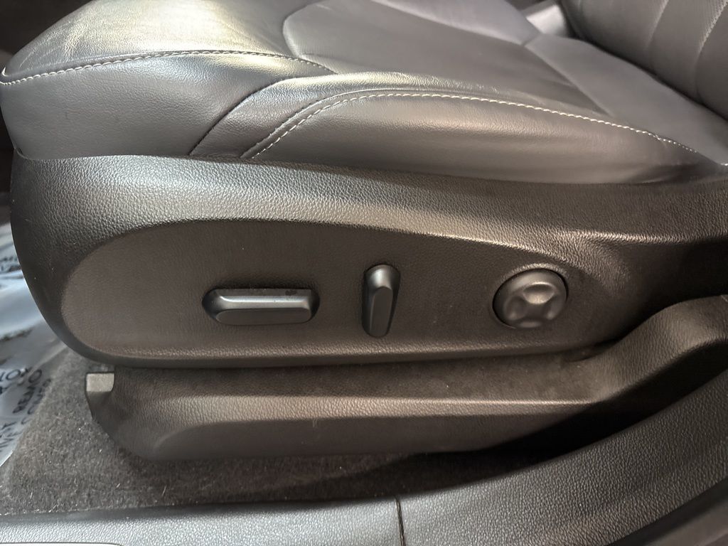 Thumbnail: 2019 Buick Envision - 26