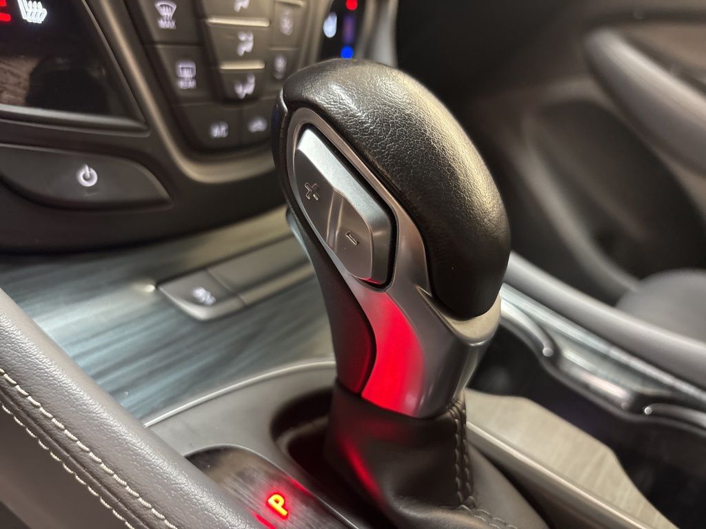 Thumbnail: 2019 Buick Envision - 32