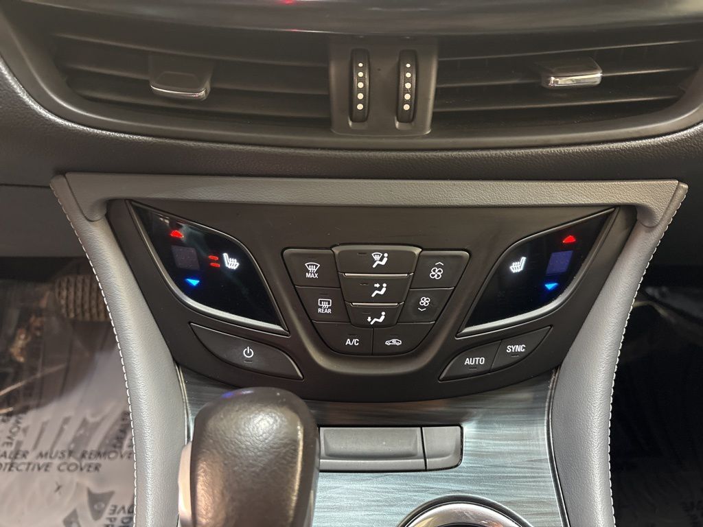 Thumbnail: 2019 Buick Envision - 28