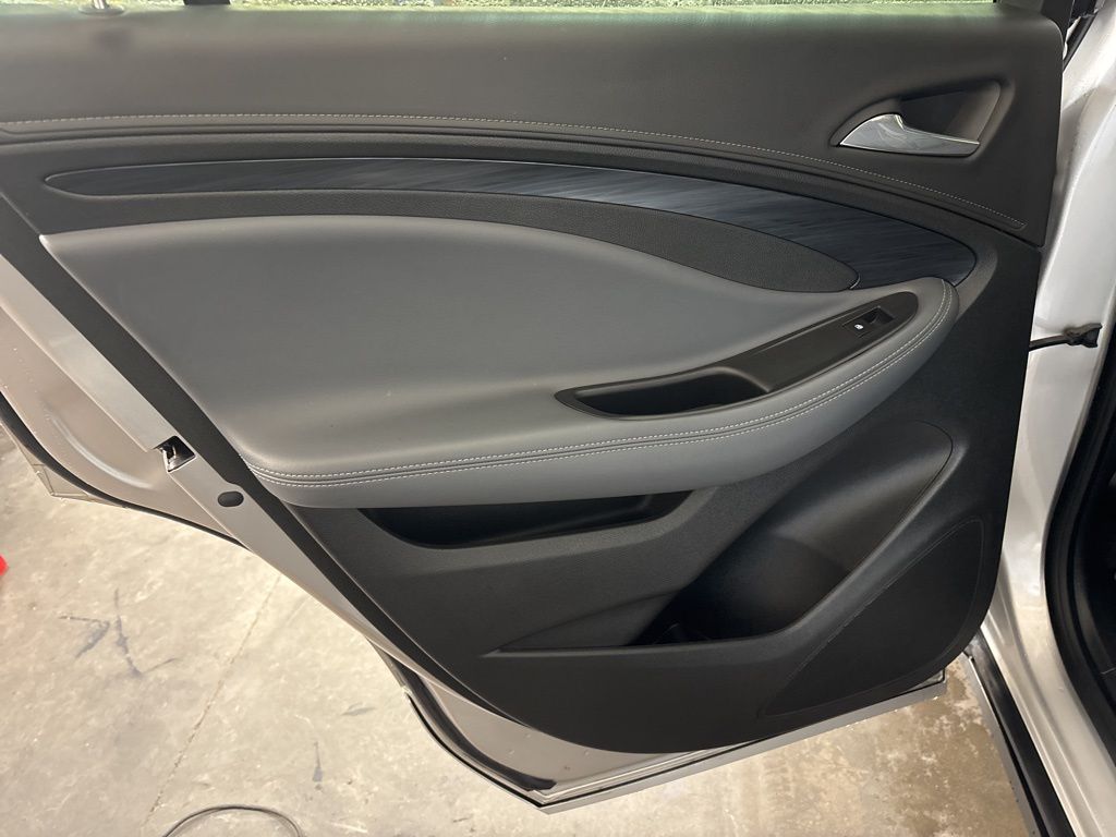 Thumbnail: 2019 Buick Envision - 35