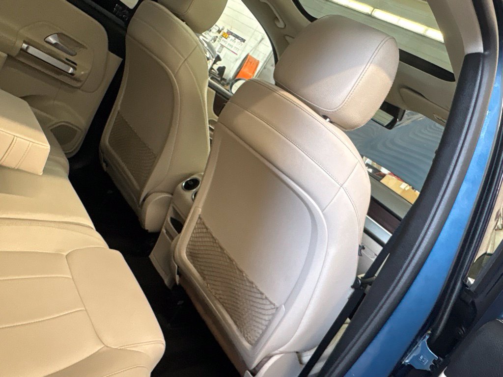 Thumbnail: 2020 Mercedes-Benz GLB - 45