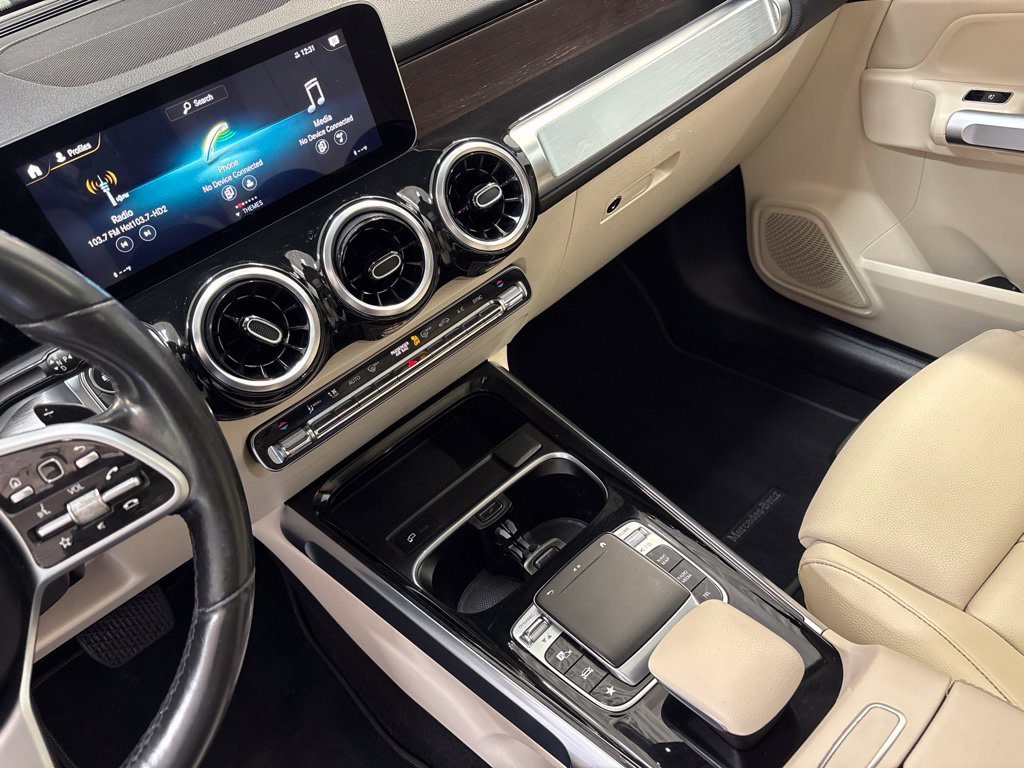 Thumbnail: 2020 Mercedes-Benz GLB - 14