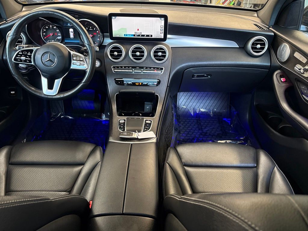 Thumbnail: 2020 Mercedes-Benz GLC - 12