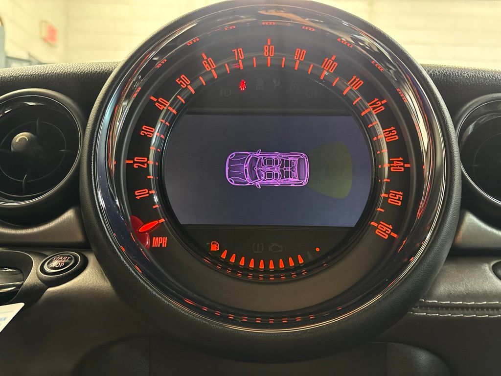 Thumbnail: 2015 MINI Cooper - 13