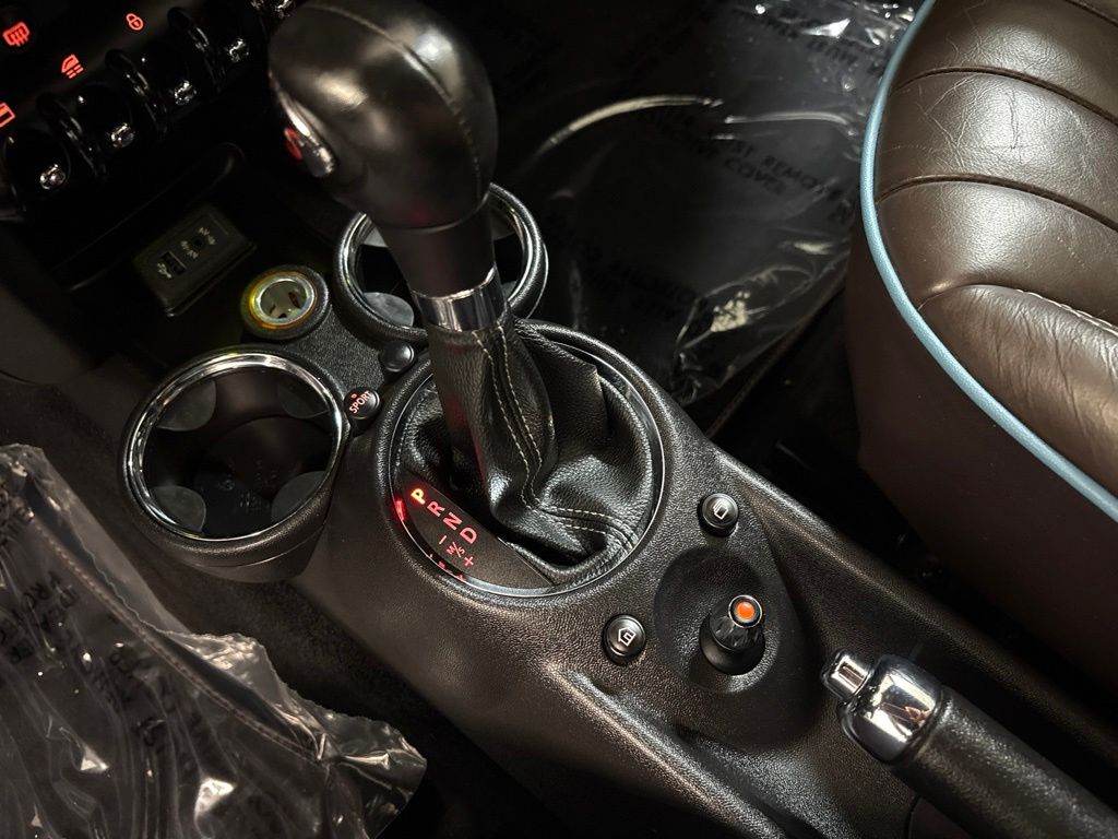 Thumbnail: 2015 MINI Cooper - 26
