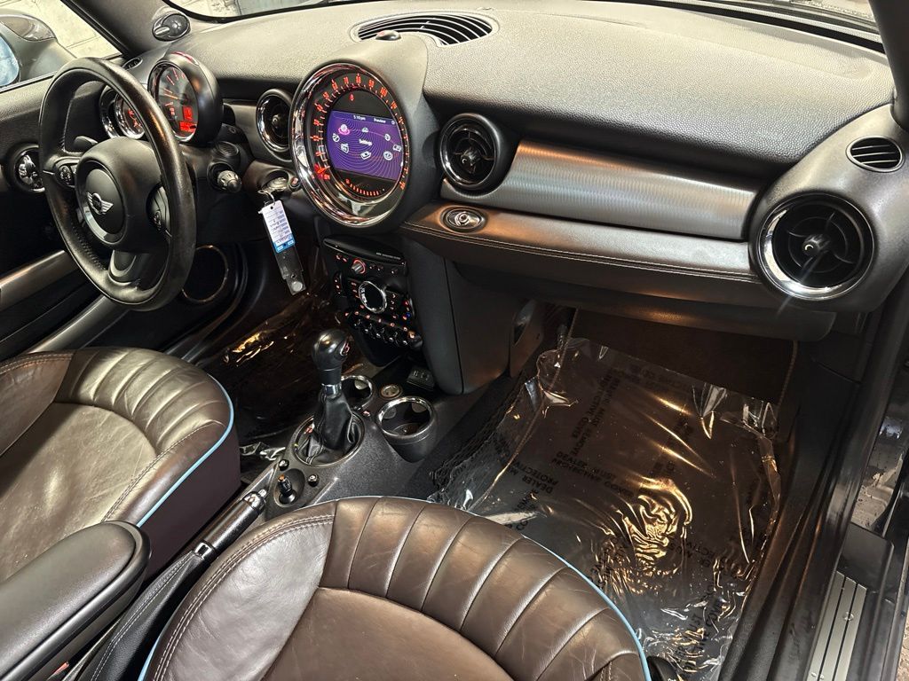 Thumbnail: 2015 MINI Cooper - 31