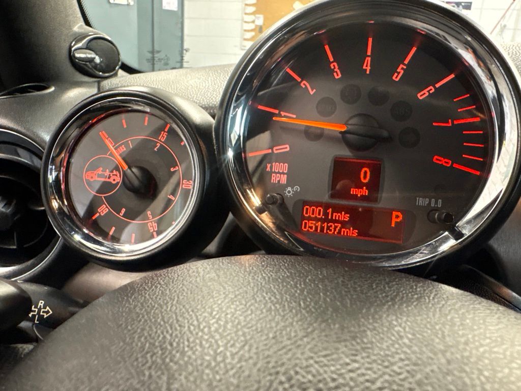 Thumbnail: 2015 MINI Cooper - 15
