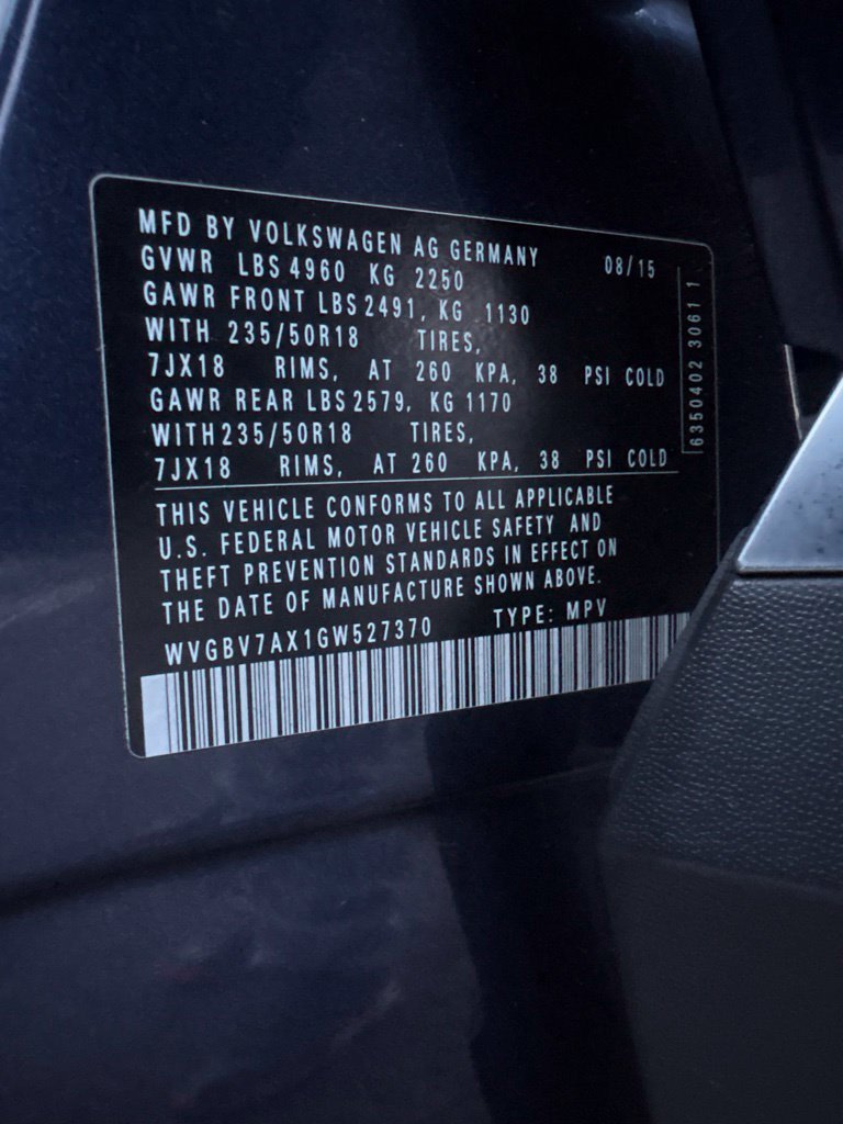 Thumbnail: 2016 Volkswagen Tiguan - 18