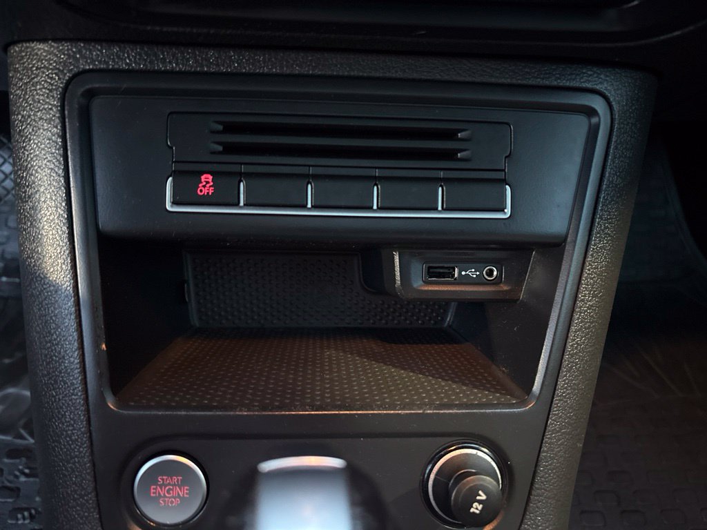 Thumbnail: 2016 Volkswagen Tiguan - 28