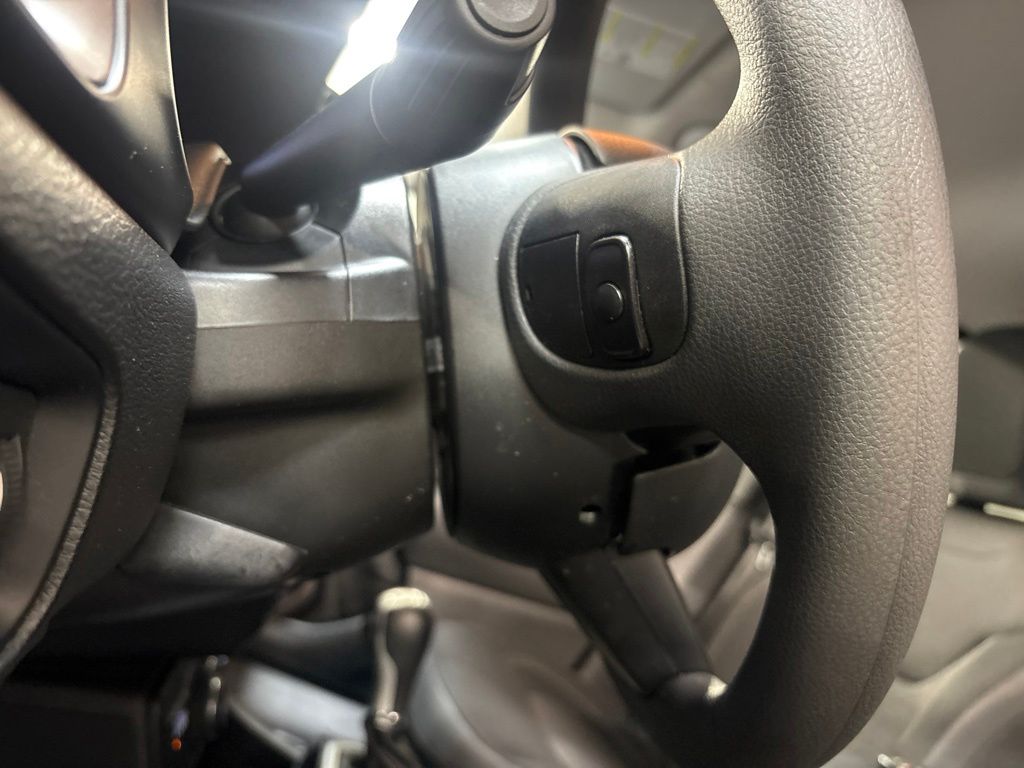 Thumbnail: 2023 Jeep Renegade - 24
