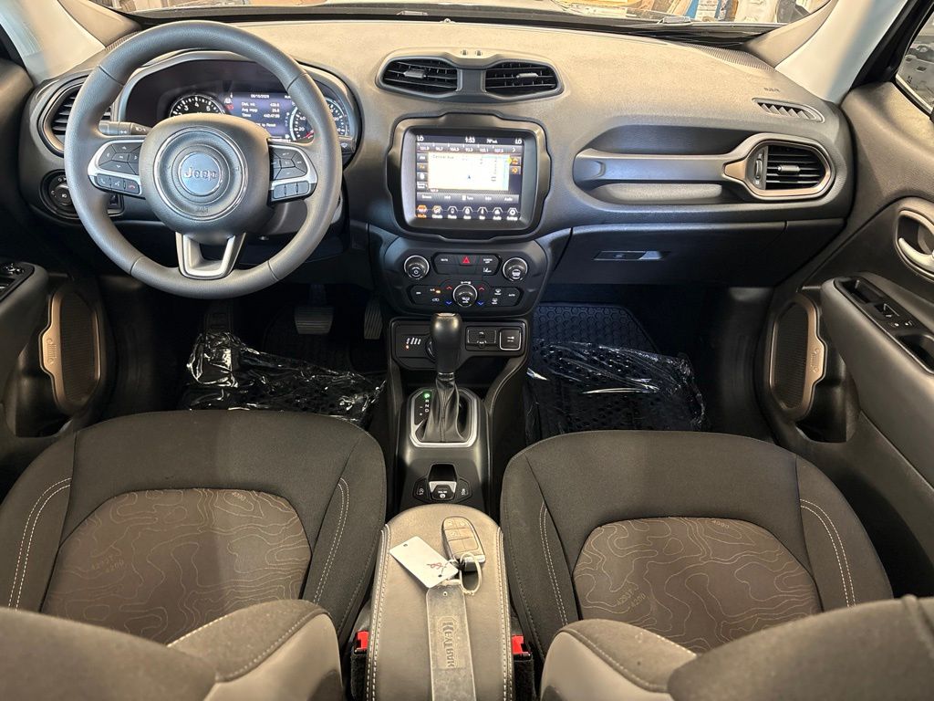 Thumbnail: 2023 Jeep Renegade - 13
