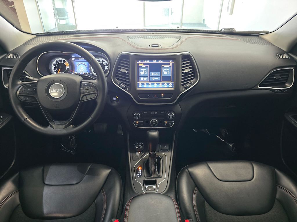 Thumbnail: 2021 Jeep Cherokee - 10