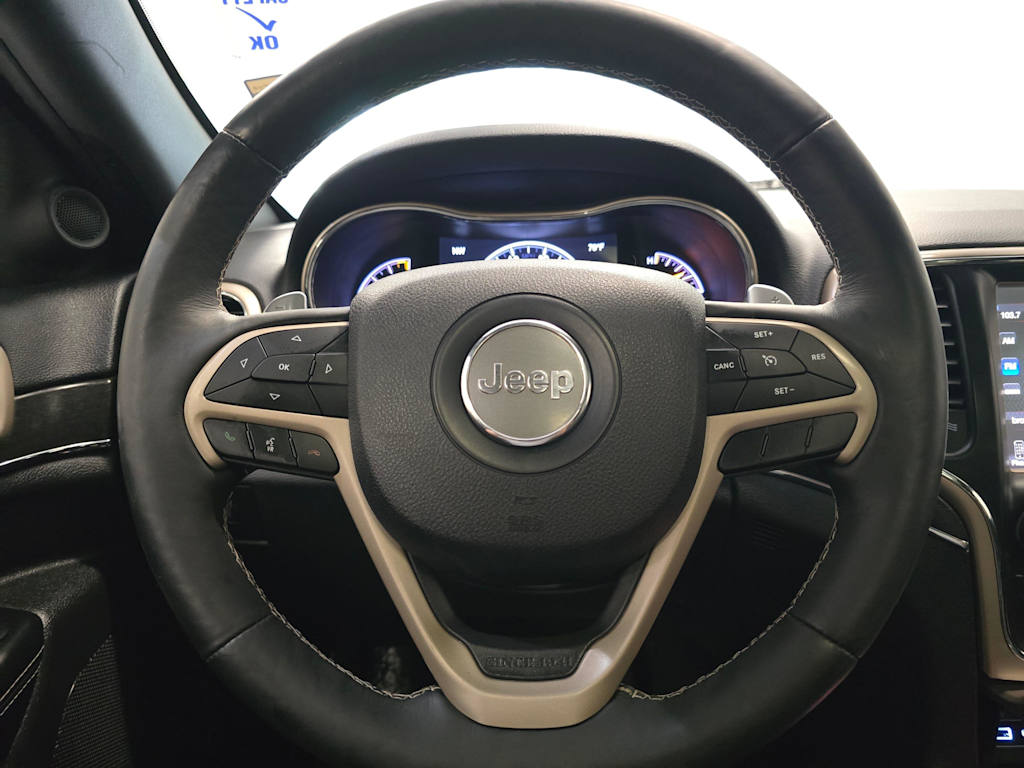 Thumbnail: 2017 Jeep Grand Cherokee - 14
