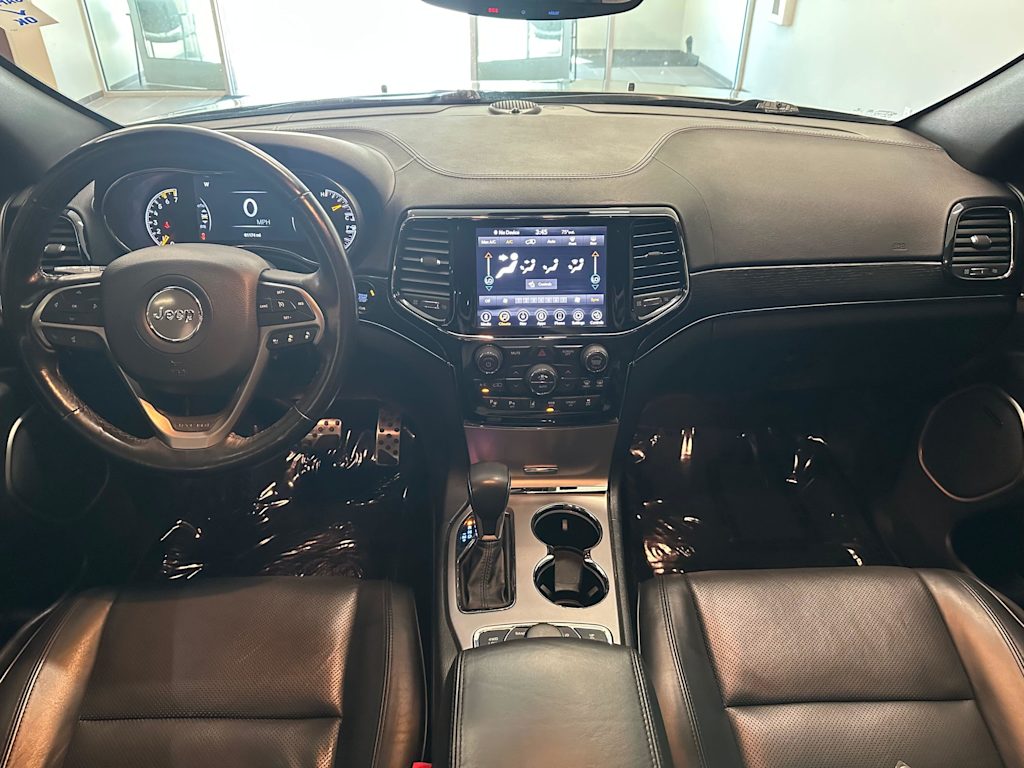 Thumbnail: 2020 Jeep Grand Cherokee - 10