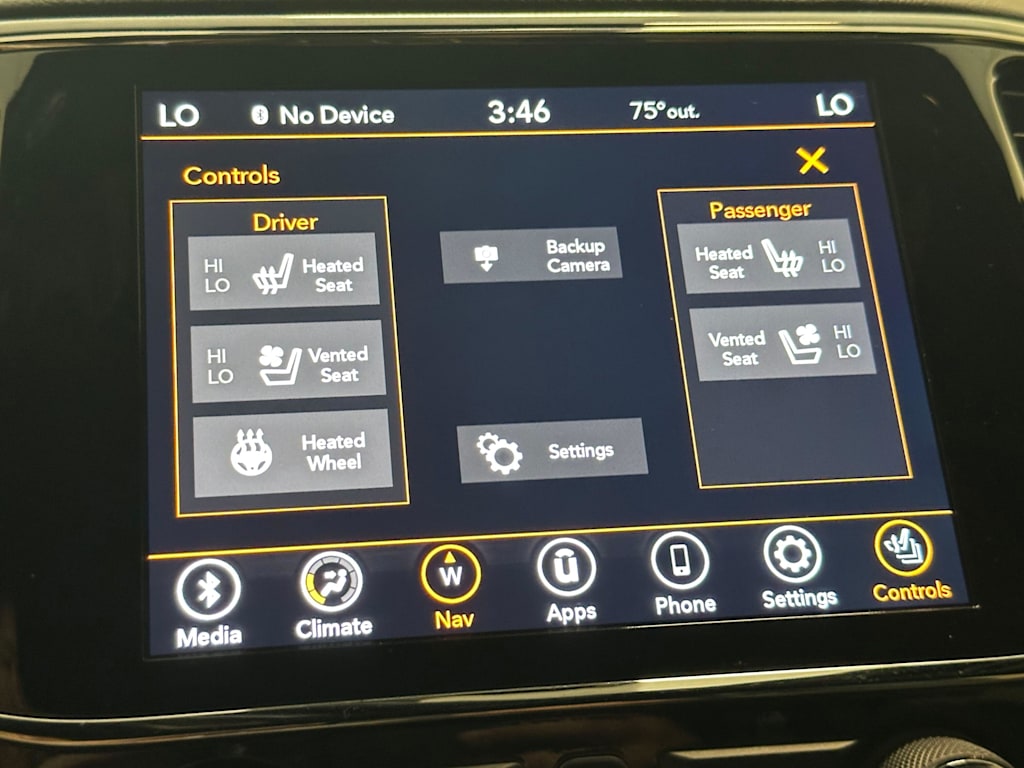 Thumbnail: 2020 Jeep Grand Cherokee - 24