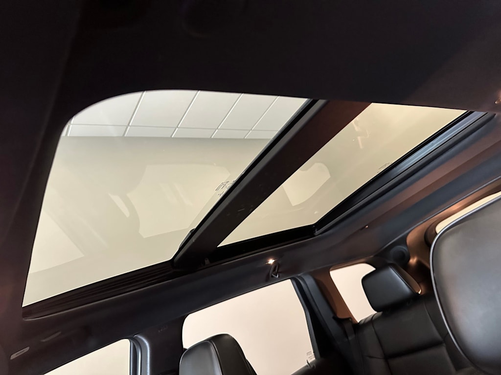 Thumbnail: 2020 Jeep Grand Cherokee - 29