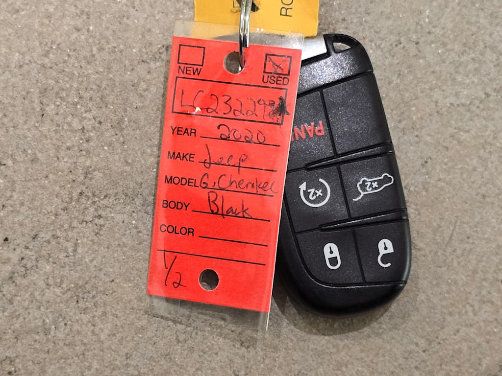 Thumbnail: 2020 Jeep Grand Cherokee - 19
