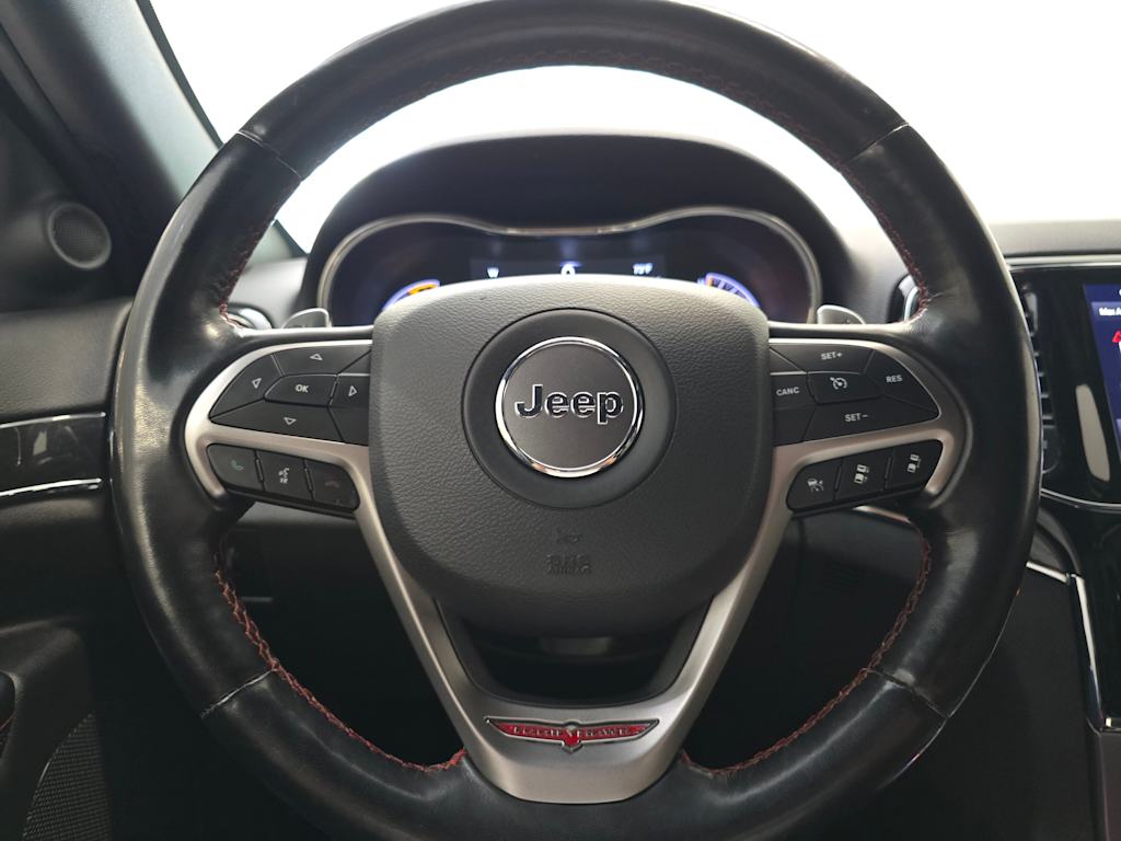 Thumbnail: 2020 Jeep Grand Cherokee - 13