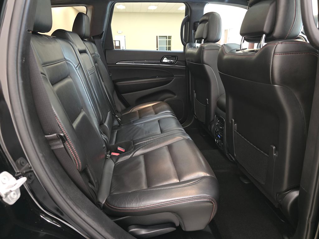 Thumbnail: 2020 Jeep Grand Cherokee - 31
