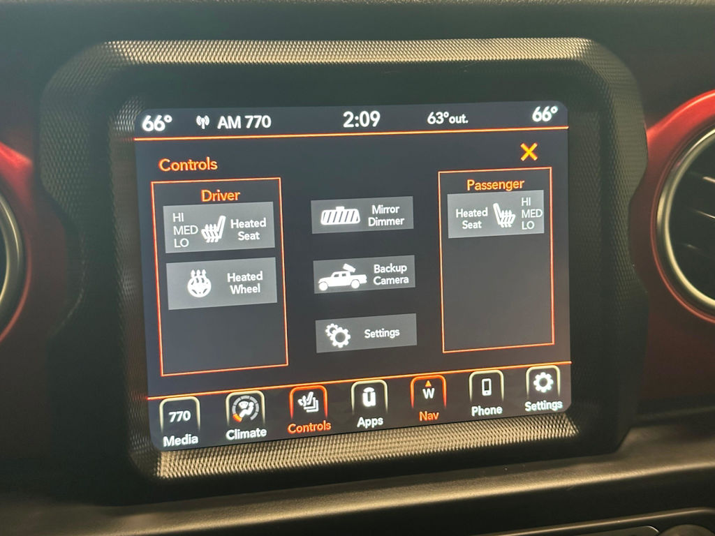 Thumbnail: 2022 Jeep Gladiator - 22