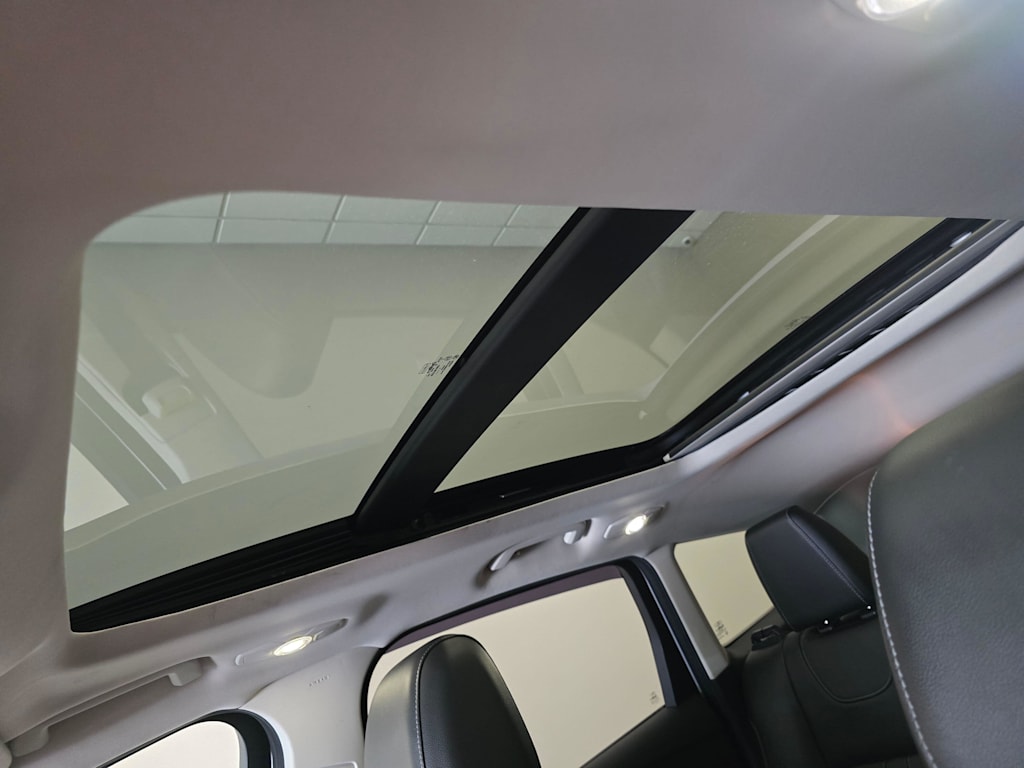 Thumbnail: 2013 Ford Escape - 28