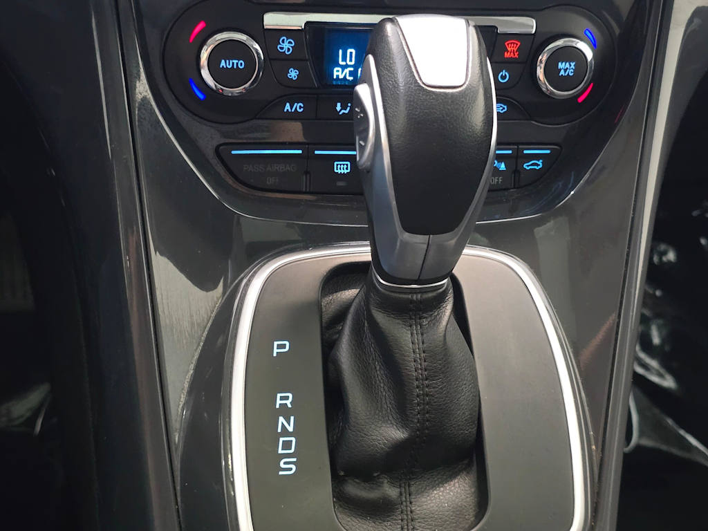 Thumbnail: 2013 Ford Escape - 16
